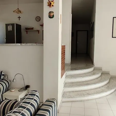 Varuga * برايا إيه ماري