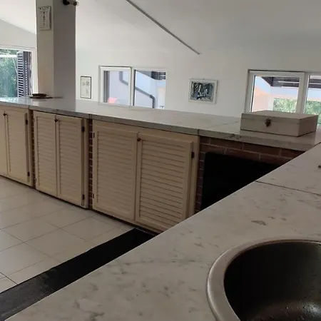 Varuga برايا إيه ماري