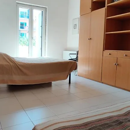 بيت للعطل Varuga